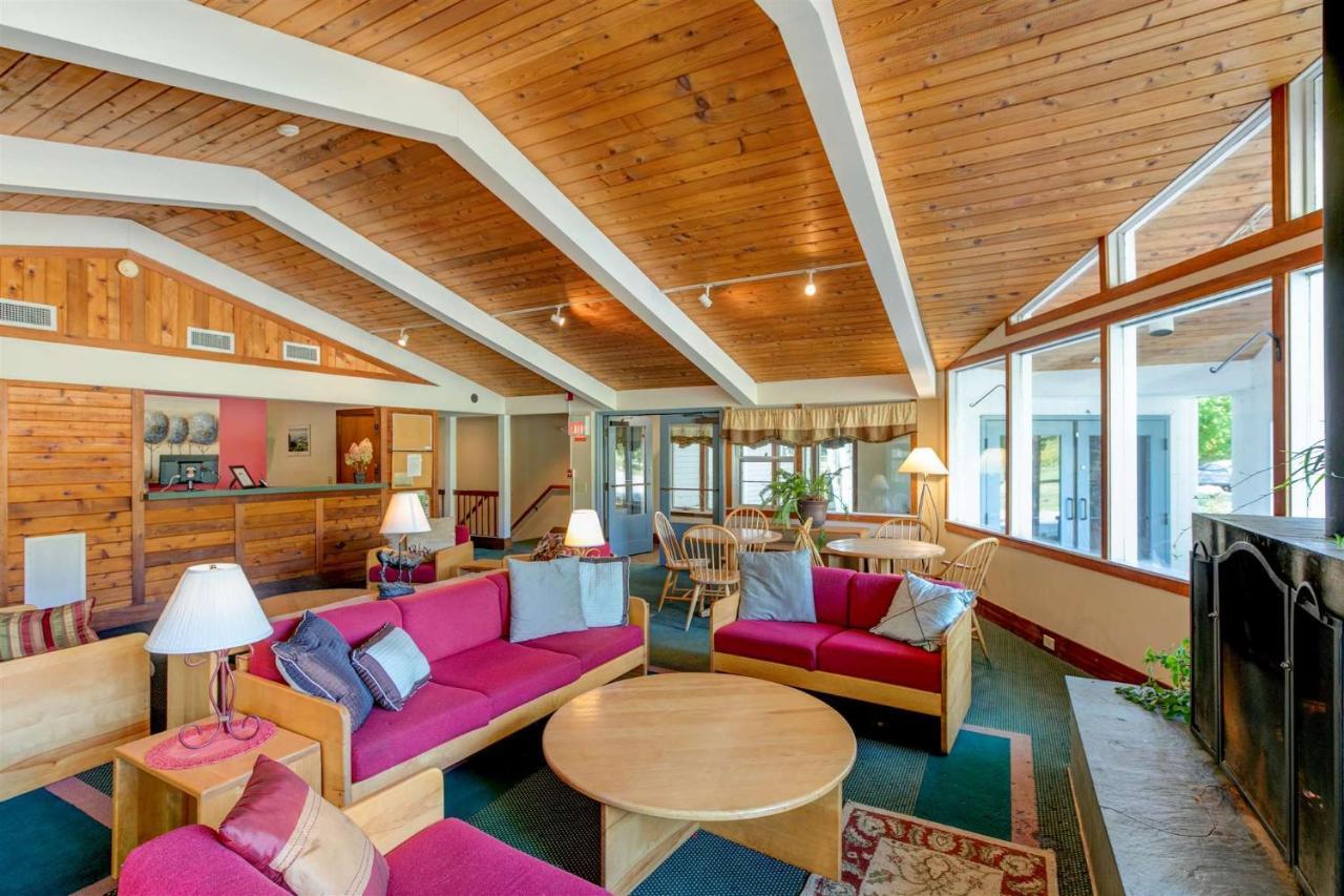 Mountaineer Inn Stowe Extérieur photo