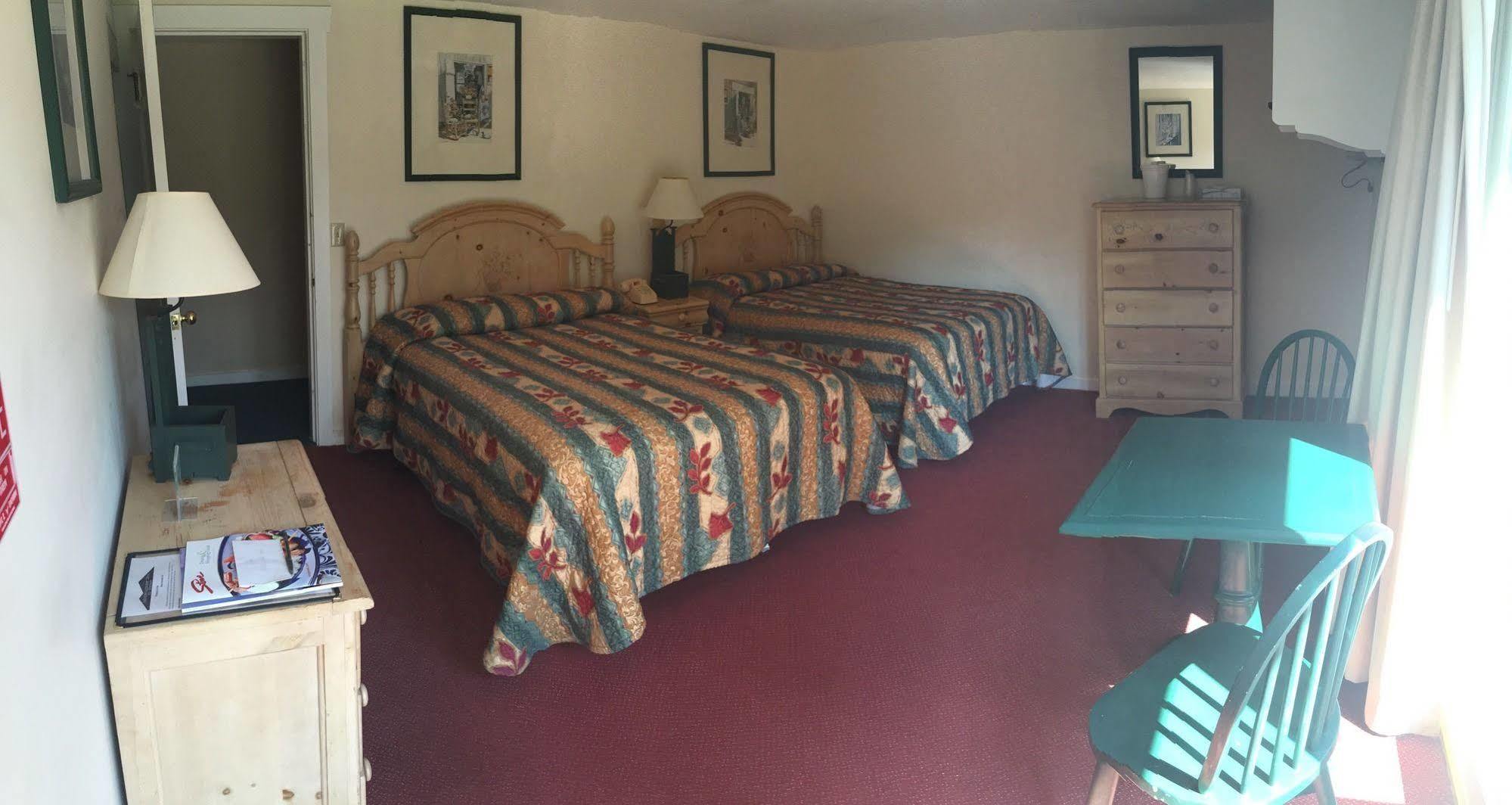 Mountaineer Inn Stowe Extérieur photo